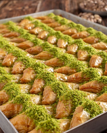 Zenka-Fıstıklı-şöbiyet-tepsi