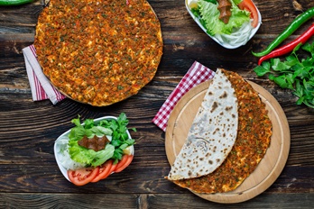 zenka hakiki antep lahmacun