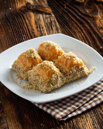 Zenka-Özel-Cevizli-Baklava-Porsiyon